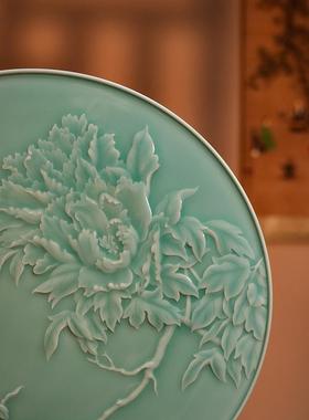 龙泉窑青瓷牡丹花卉青壁国风青壁摆件玄关客厅装饰品乔迁礼品定制