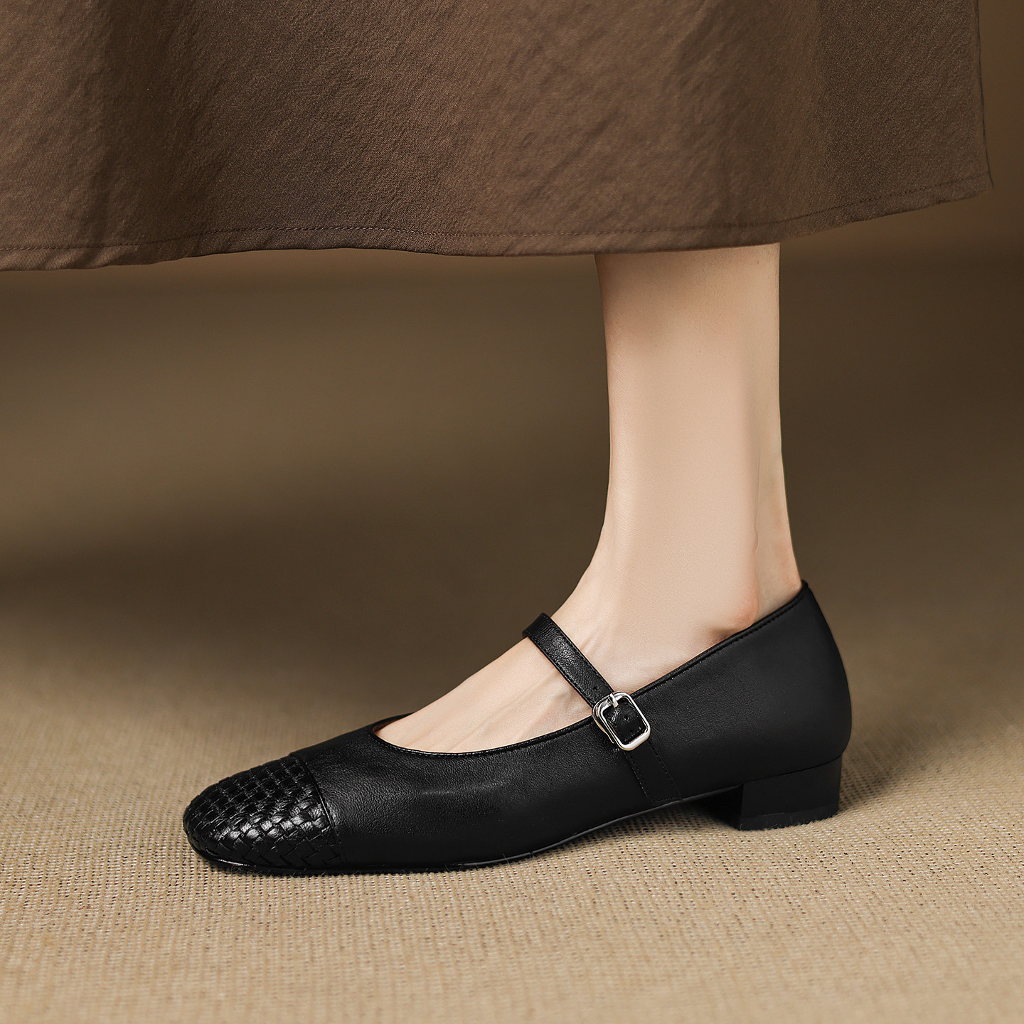 奥卡索女鞋真皮复古柔软舒适懒人气质平底休闲鞋通勤显瘦单鞋子女,淘宝优惠券,粉丝福利购,淘宝优惠卷