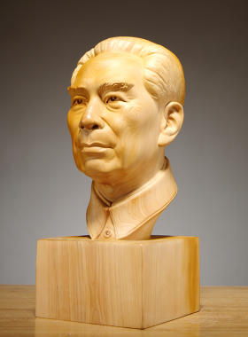 崖柏木雕人物周恩来送礼半身像