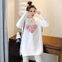 White t-shirt long-sleeved pregnant woman with undershirt Spring and autumn clothes Loose Big Code Medium Hitch Pure Cotton Open Fork Blouse Tide