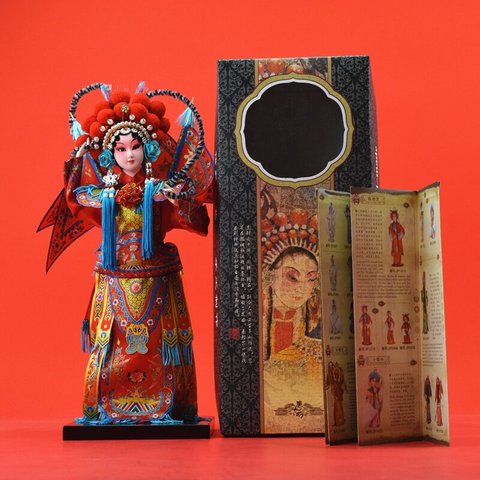 京剧戏曲绢人偶娃娃摆件中国风老北京特色伴手外事礼物送外国人。