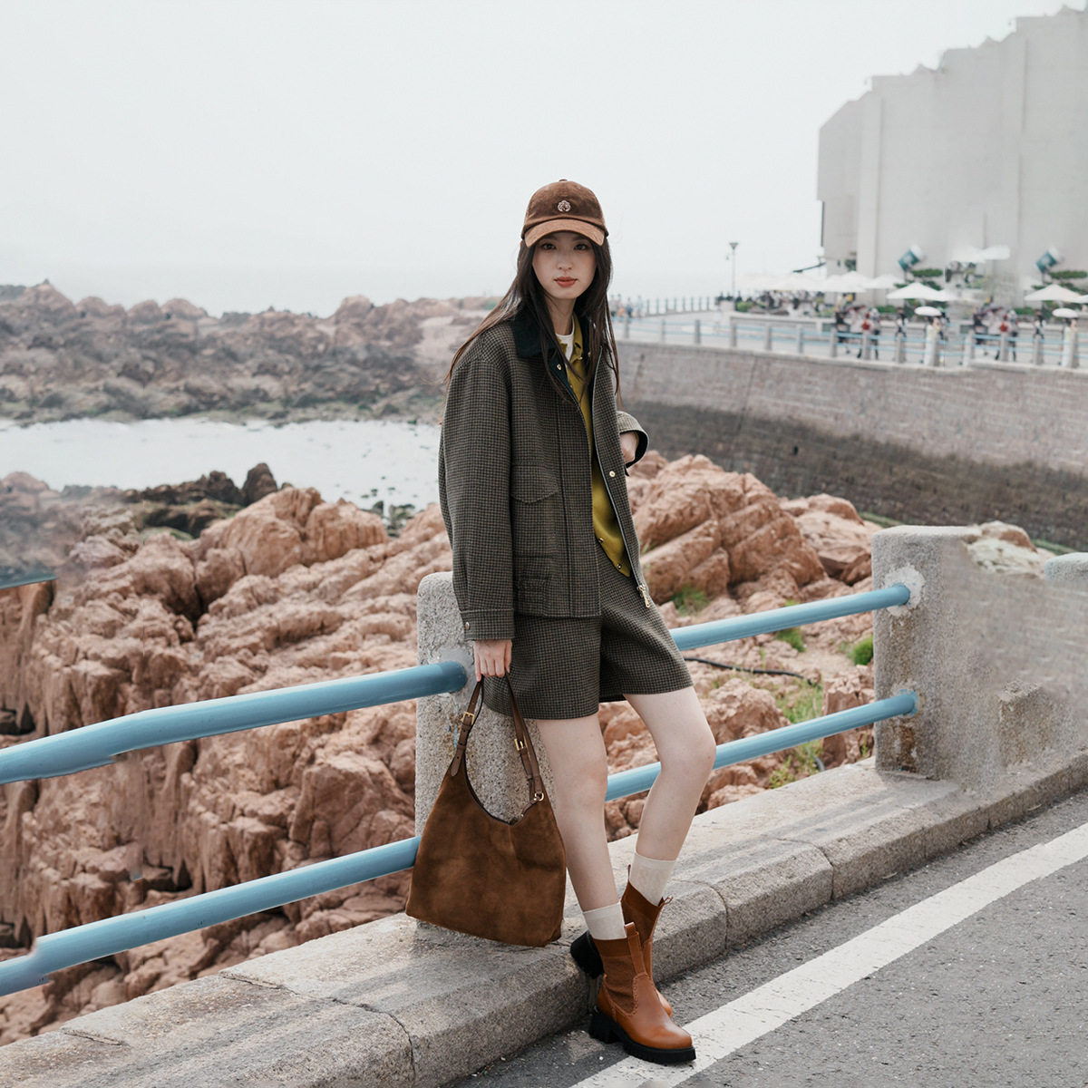 [唐嫣同款]EP雅莹2025新款 巴恩风正肩翻领羊毛千鸟格短外套1230A,淘宝优惠券,粉丝福利购,淘宝优惠卷