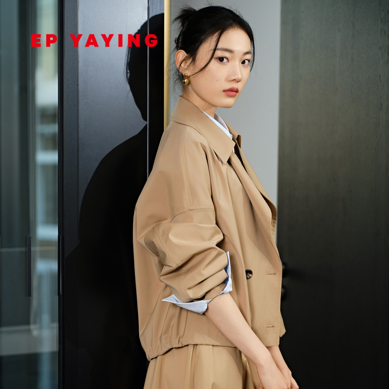 EP YAYING雅莹女装 宽松双排扣短款风衣外套 2024早春新品7101A