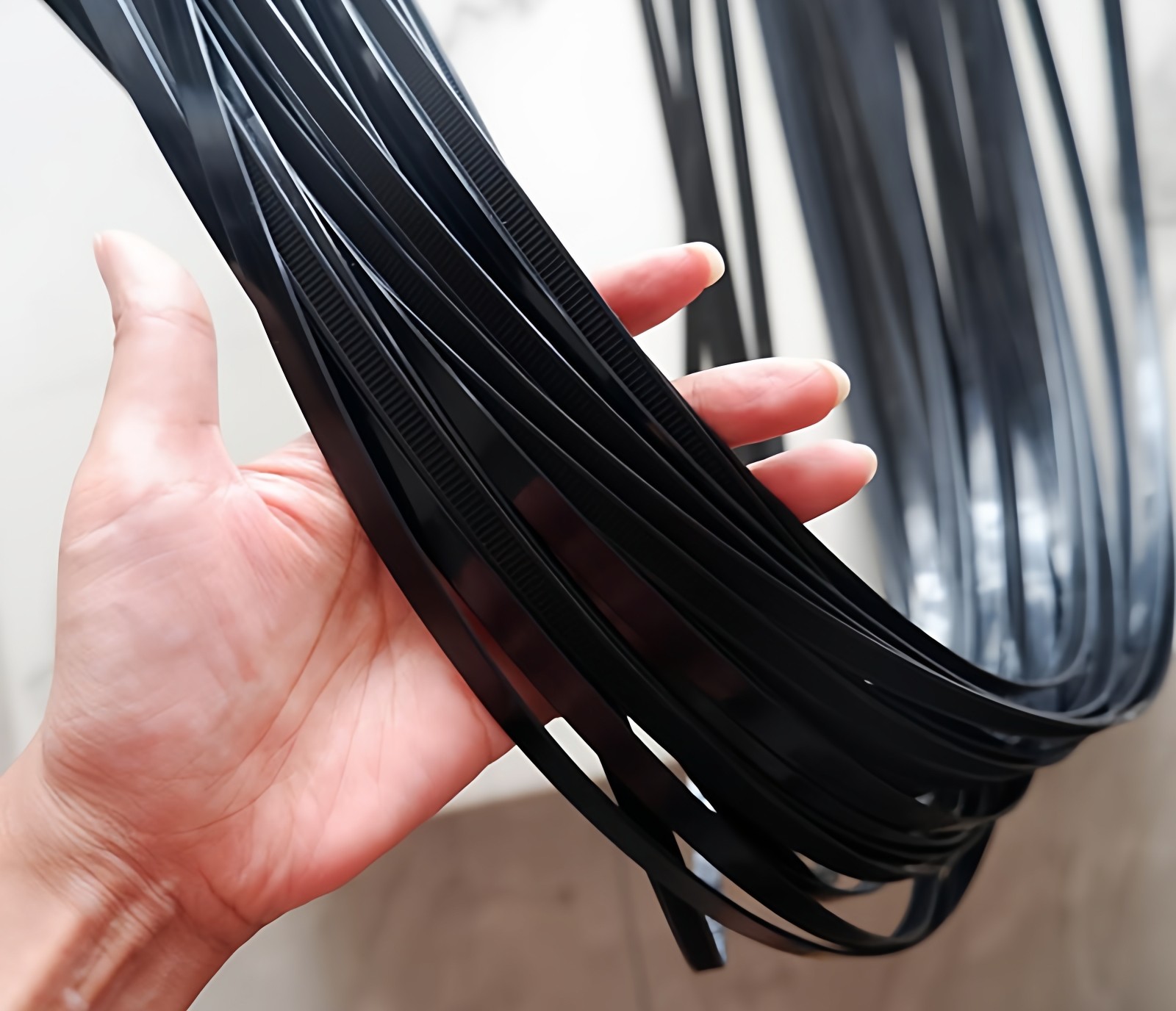 国标扎带尼龙自锁式扎带尼龙大号超长塑料线带强力黑色白色粗大码,淘宝优惠券,粉丝福利购,淘宝优惠卷