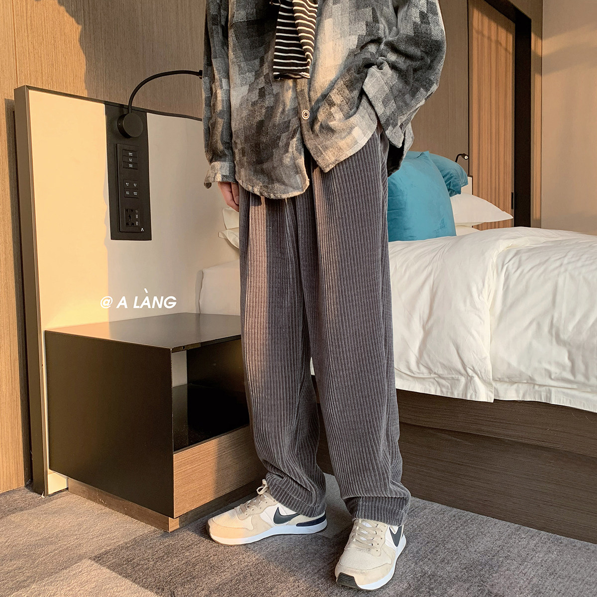 oversize雪尼尔男冬加厚潮流阔腿裤 康帝奇休闲裤