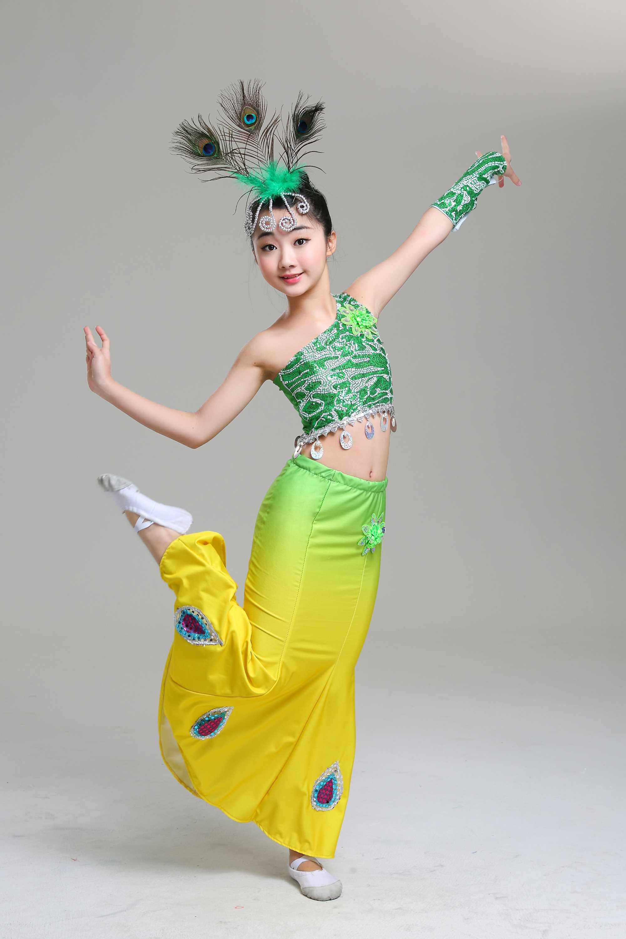 高档新款儿童傣族舞蹈服弹力孔雀舞表演服装女童少儿傣族鱼尾裙演