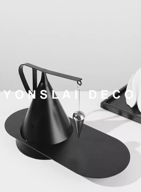 现代简约几何金属摆件创意艺术家居样板间客厅博古架书房软装饰品