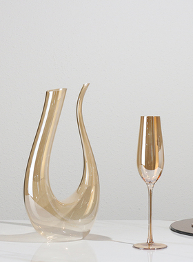 简约现代风水晶酒杯样板房间摆件