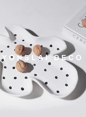 简约不规则白色陶瓷首饰收纳托盘摆件干果盘餐具样板间客厅软装