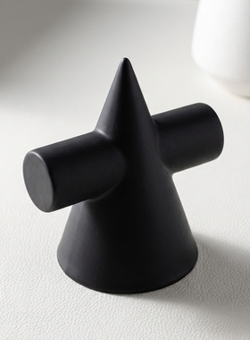 黑色几何体抽象雕塑桌面摆件