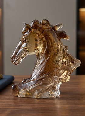现代轻奢琉璃马头摆件客厅装饰