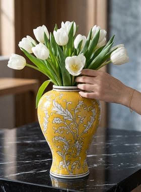 新中式黄色陶瓷手绘花瓶摆件