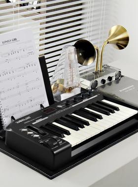 音乐主题装饰摆件道具黑胶唱片乐谱摆件样板房书架书桌组合装饰品
