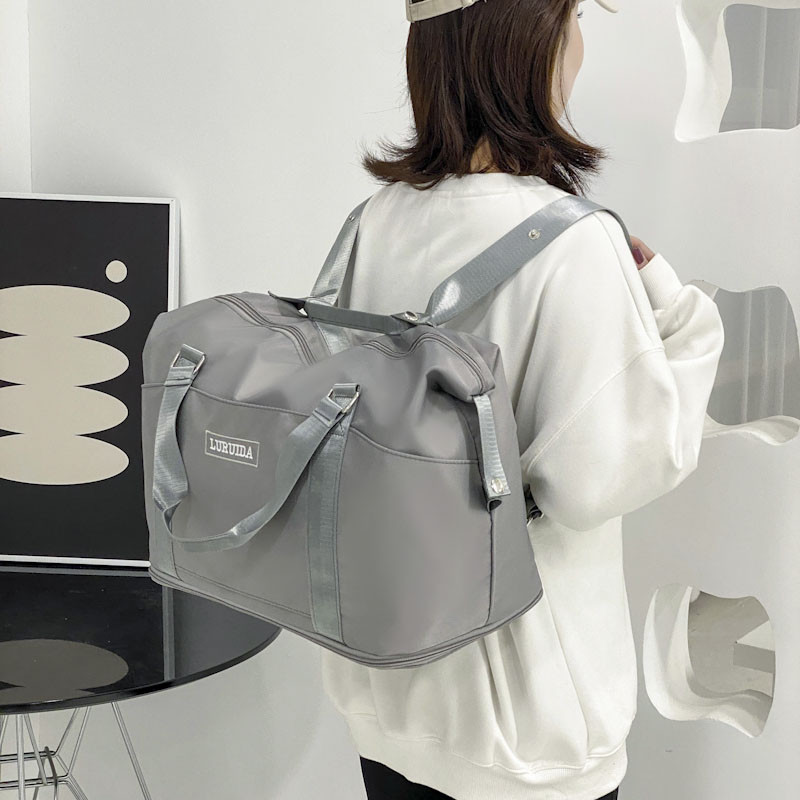  迪高战狼旅行袋