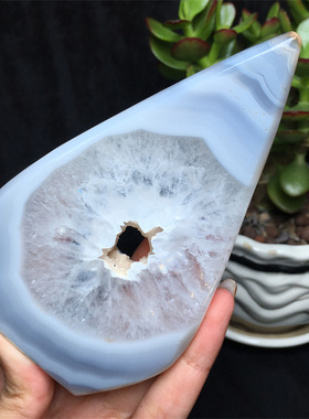 天然特殊纹理玛瑙晶洞片原石打磨塔形原矿标本手把件桌面饰品摆件