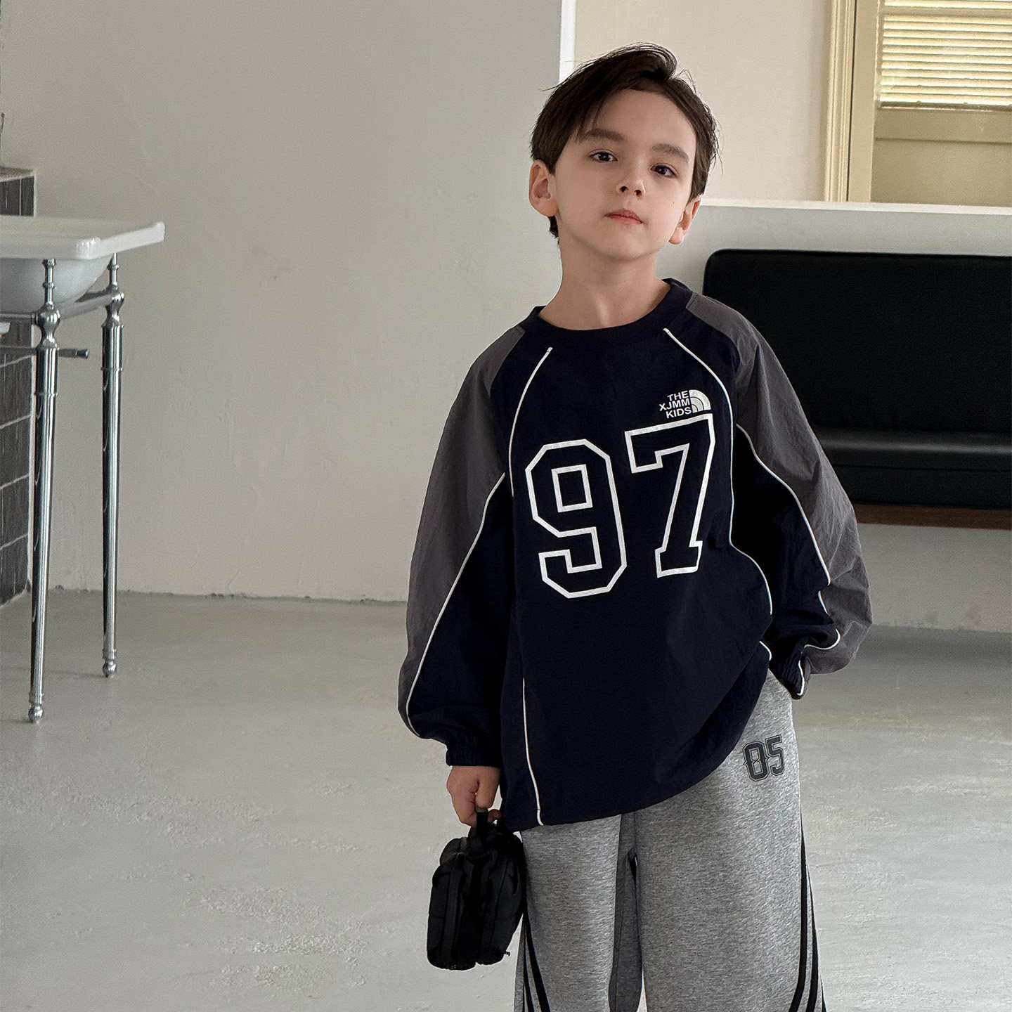 虾酱麻麻男童裤子秋冬季2025新款男孩长裤洋气撞色织带儿童休闲裤,淘宝优惠券,粉丝福利购,淘宝优惠卷