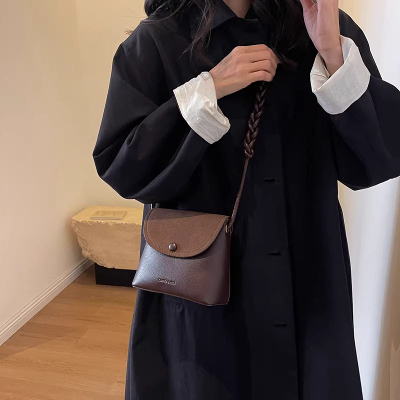 小众美拉德复古2025春季磨砂小方百搭单肩斜挎包通用款女包全新,淘宝优惠券,粉丝福利购,淘宝优惠卷