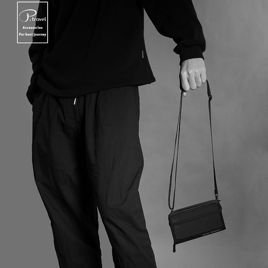 旅行多功能证件包防盗刷护照包RFID斜挎包带绳挂脖子卡包机票价夹