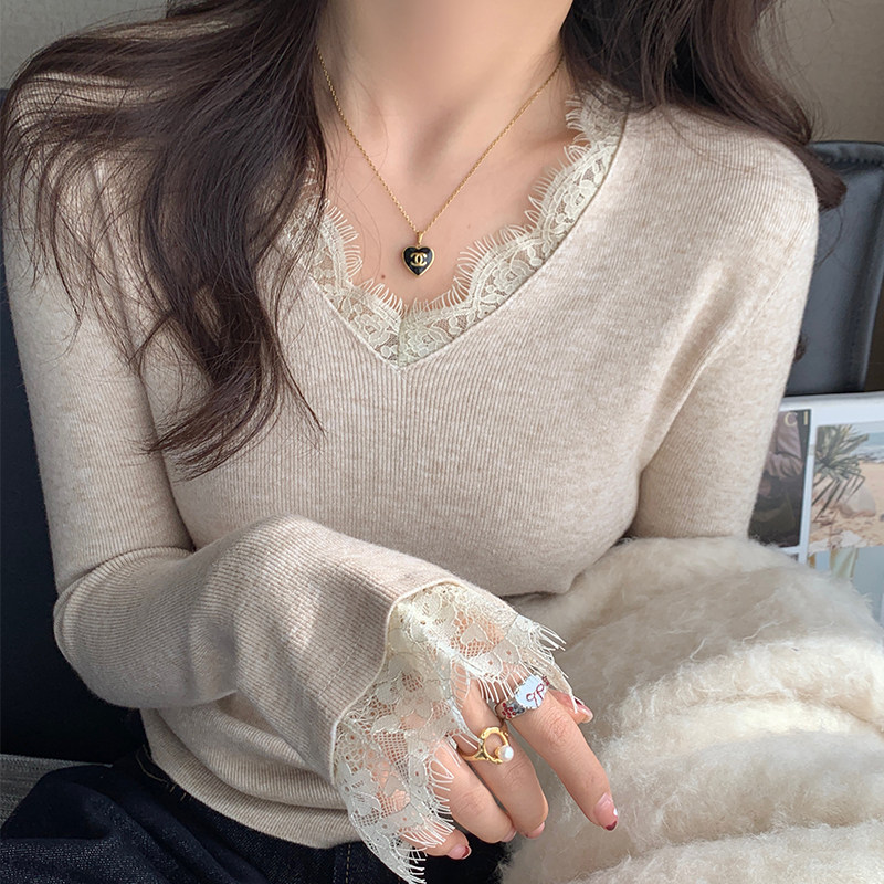 白色V领蕾丝打底衫女内搭2025秋冬新款法式薄款毛衣别致针织上衣,淘宝优惠券,粉丝福利购,淘宝优惠卷