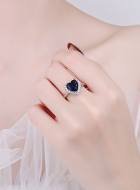 新款国潮商务经典时尚