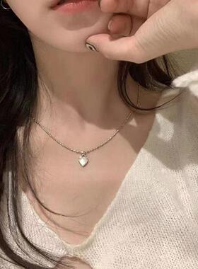 温柔爱心吊坠项链女甜酷风辣妹