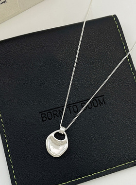 银色马鞍包项链长款吊坠韩系ins简约百搭高级感配饰新款毛衣链女