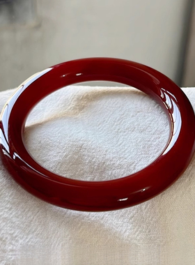 天然玛瑙手镯车厘子红色高级感本命年玉镯玉镯子女圆条红玛瑙正02