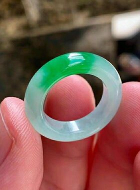 拍卖缅甸翡翠冰种阳绿飘花戒指正品白底青戒圈尾戒玉指环内径18mm