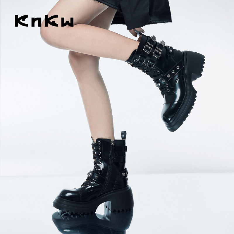 knkw厚底马丁靴甜酷风2023新款靴子黑色高级感炸街小短靴增高女鞋