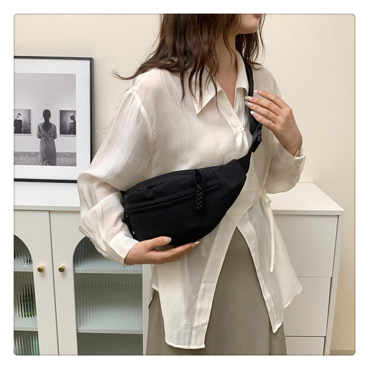  天天特卖工厂店胸包