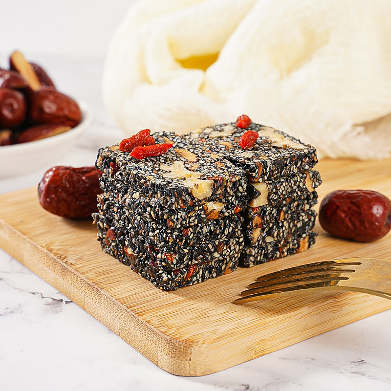黑芝麻枸杞红枣软糕正宗纯手工枸杞核桃糕核桃红枣软糕解馋零食品,淘宝优惠券,粉丝福利购,淘宝优惠卷