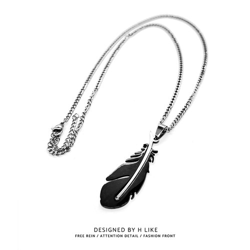 立体黑色羽毛项链吊坠饰品钛钢个性蛇骨短款卫衣链男女气质风配饰 - 图2