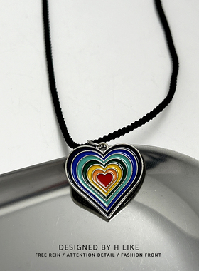 七彩爱心涤纶红黑绳男女项链吊坠