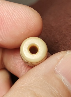藏系文玩10mm老白色手工打磨咒点佩珠隔珠腰珠饰品配饰角质佛珠款