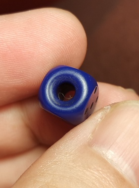 西藏文玩9.5mm深蓝色料器树脂手工款小咒点骰子图腾佩珠隔珠腰珠