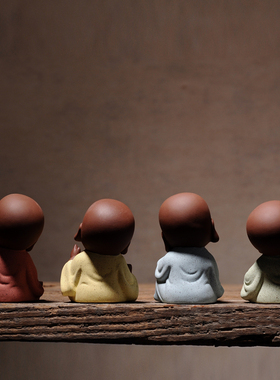 晟初紫砂迷你琴棋书画小和尚摆件