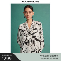 Mander Poetry Temperament Fashion Snow-spinning Jersey 2024 Early Spring New Black And White Art Printed Loose Long Sleeve Cardiovert Blouse