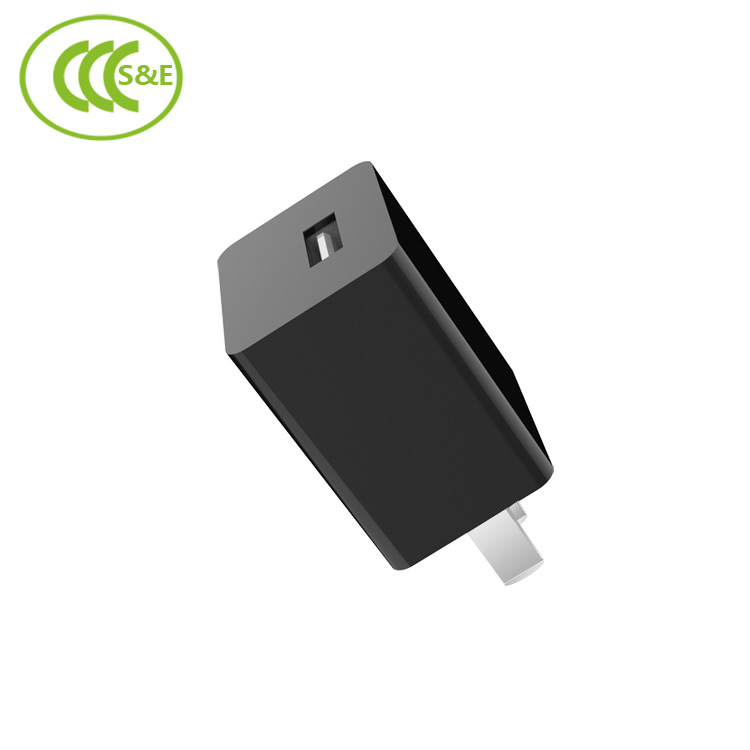 新款现货3C认证5V1A充电器手机充电头通用款适配器黑白色厂家直销