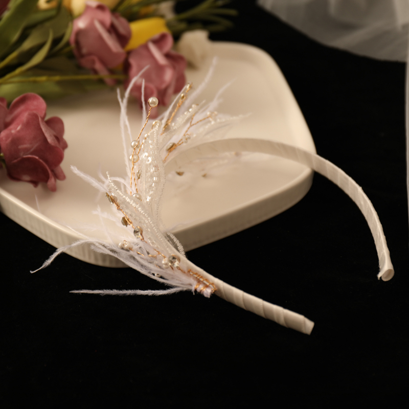 新娘结婚小花童头饰中式手工白色羽毛小珍珠发箍儿童表演简约饰品