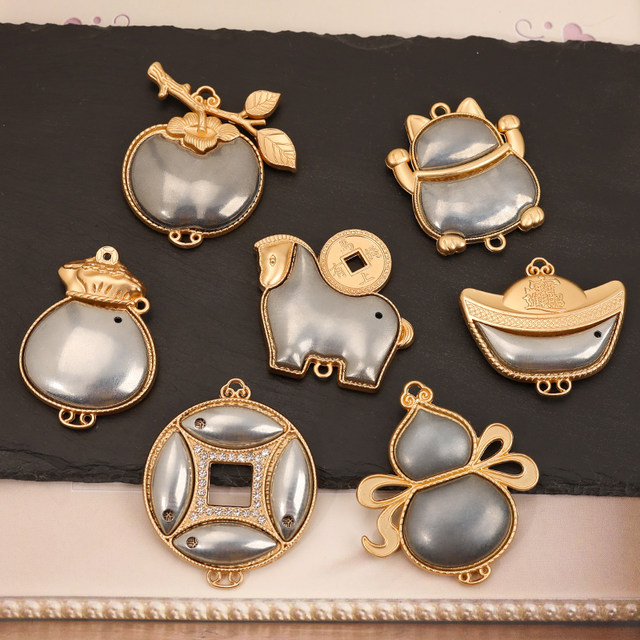 Handmade Song brocade pendant, new style Chinese style accessories, cheongsam, Hanfu, pressed lapel accessories, diy bag cloth base blank