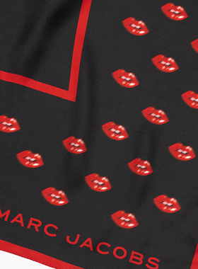 【双11折扣】MARC JACOBS/莫杰 MJ 桑蚕丝红唇设计丝巾配饰