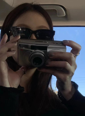 jennie墨镜女高级感黑色小框个性