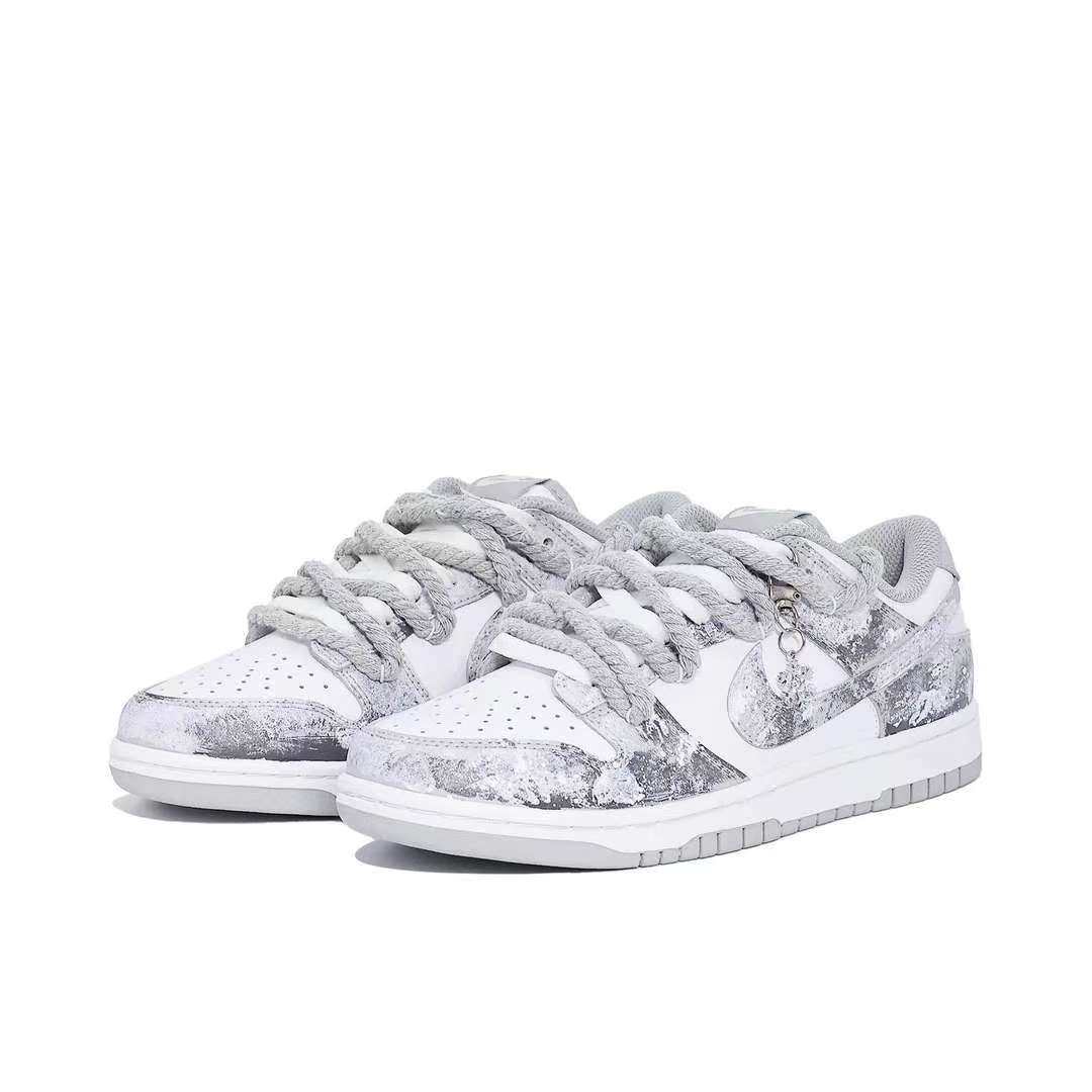【定制球鞋】 Nike Dunk 板鞋  银霜雾影 HF5441-105,淘宝优惠券,粉丝福利购,淘宝优惠卷