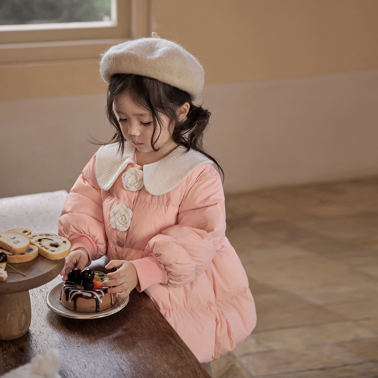 陈大猪小O宝 宝宝羽绒服女小香风2023冬新款婴儿洋气翻领新年外套,淘宝优惠券,粉丝福利购,淘宝优惠卷