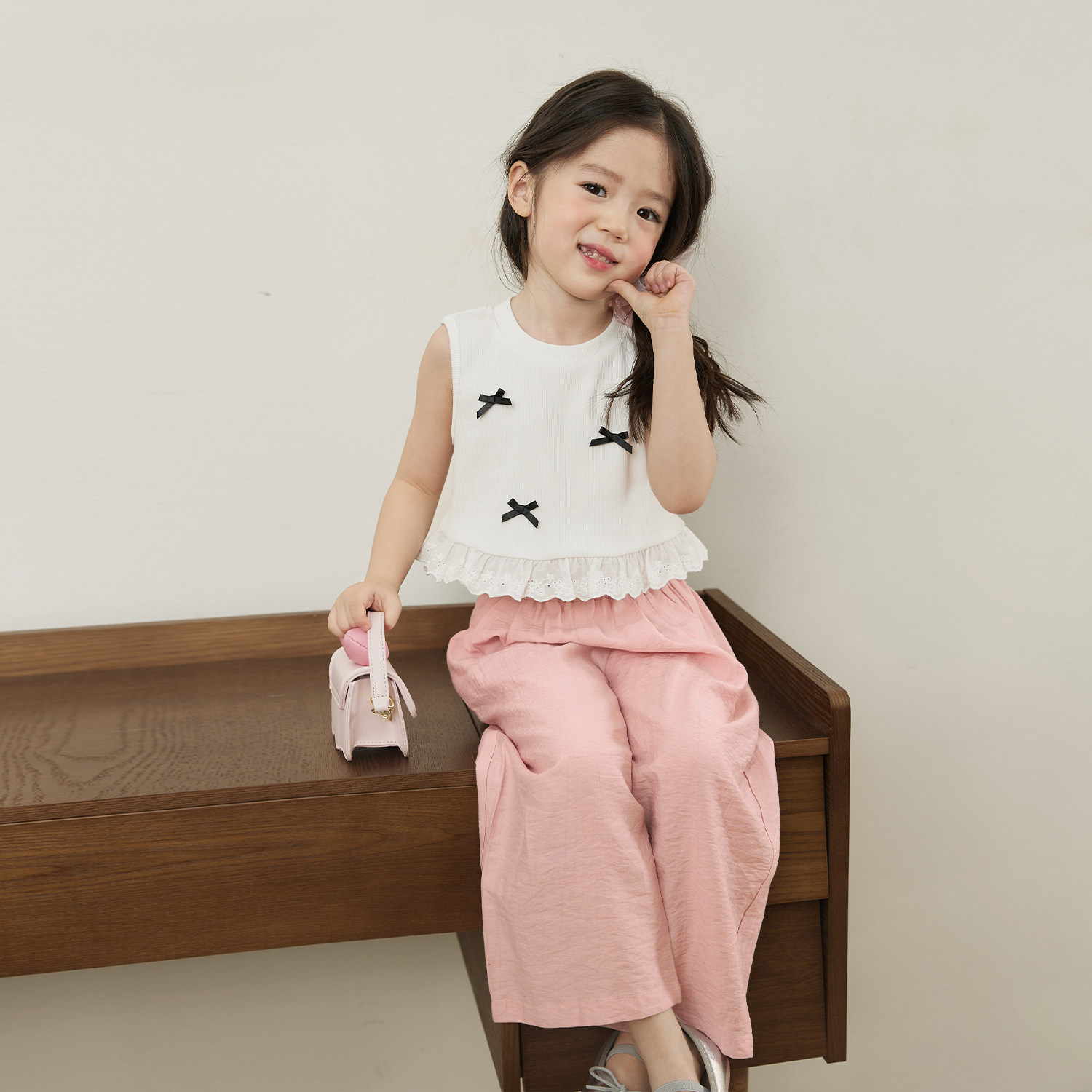 小O宝Okids童装 宝宝背心女蝴蝶结2025夏装新款婴儿蕾丝花边马甲,淘宝优惠券,粉丝福利购,淘宝优惠卷