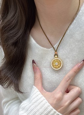 新中式高级感925银小红书爆款满钻莲花罗盘棕绳项链女镂空可旋转