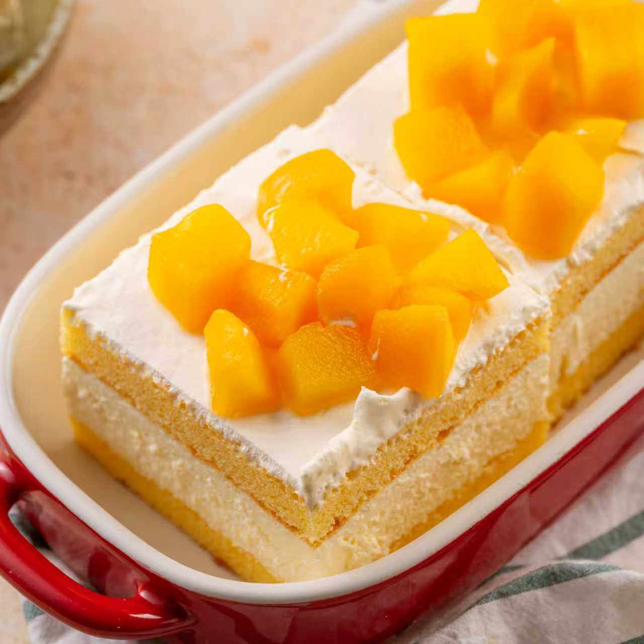 【冷链包邮】黄桃酸奶蛋糕 380g/盒 早餐 核实好收货信息下单哦~,淘宝优惠券,粉丝福利购,淘宝优惠卷