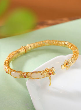 新中式复古唐草纹镂空无事牌手镯