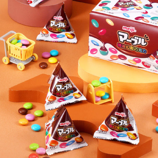 meiji明治三角包小糖果巧克力橡皮糖青提草莓香蕉味儿童零食喜糖