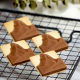 Kambly chocolate-flavored biscuits imported from Switzerland, boxed Matterhorn rolls, crispy almond flakes